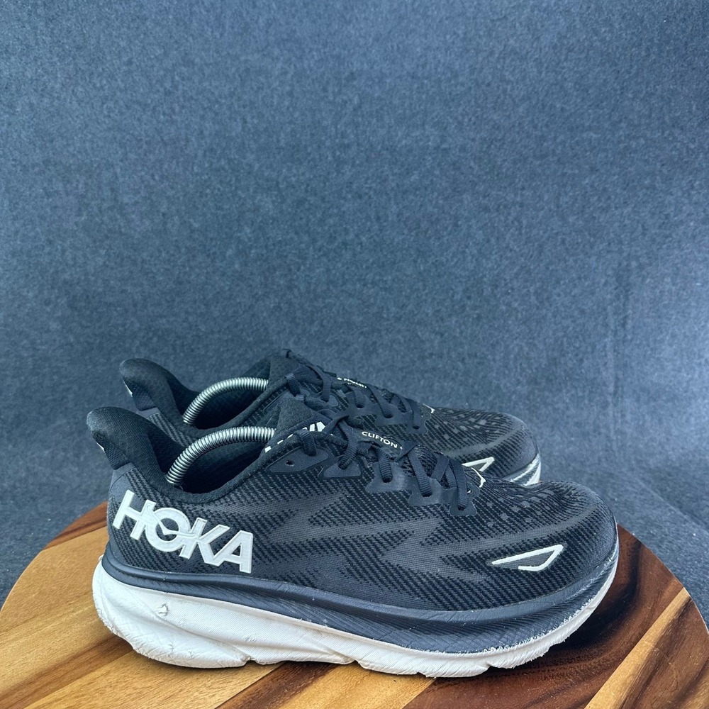 HOKA Clifton 9 Wide Mens Size 12 2E Black White Running Walking Shoes Sneakers
